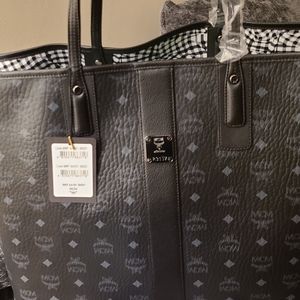 MCM authentic Liz Shopper